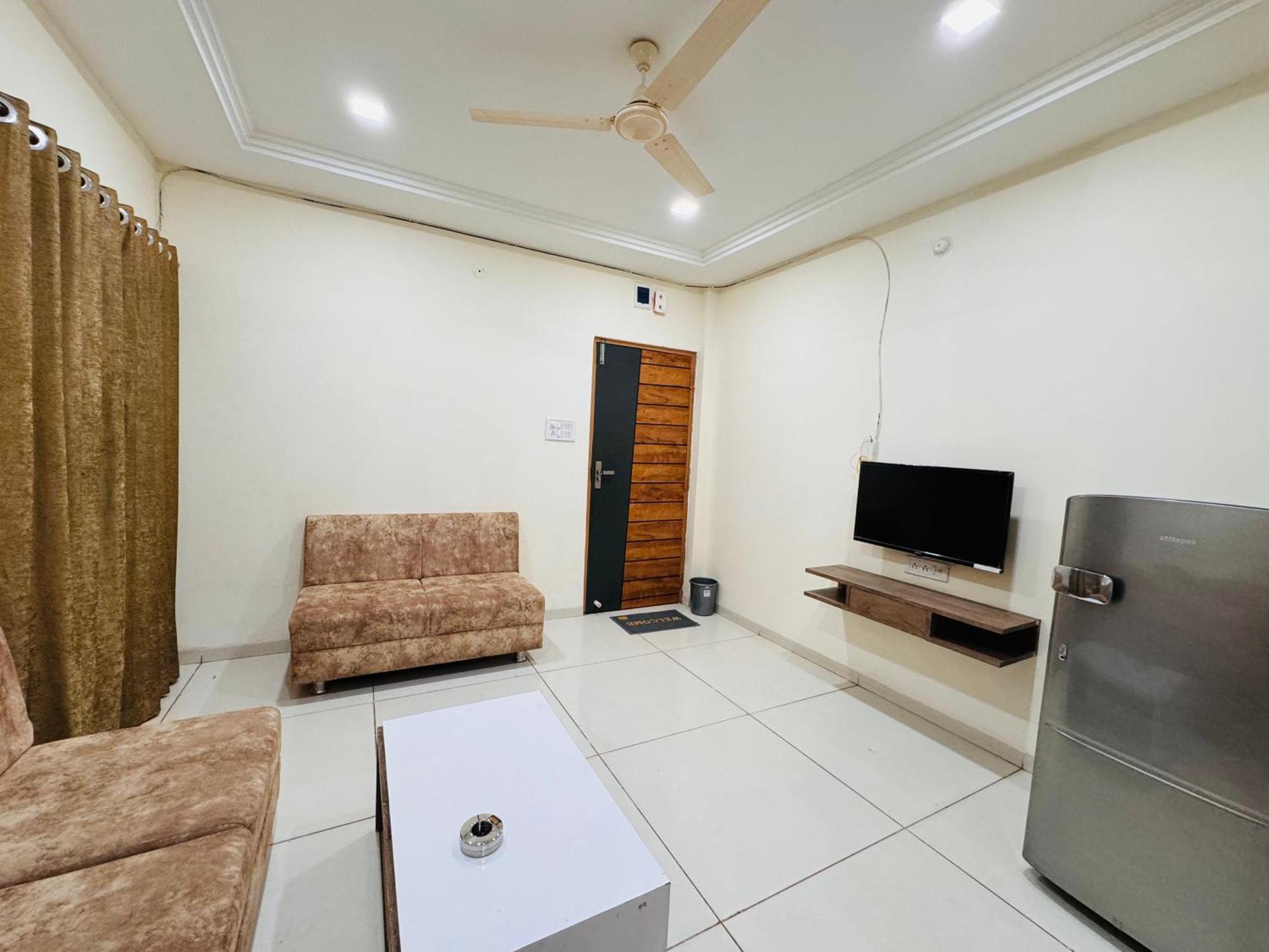 Home Escape 1Bhk Apartment Near Bombay Hospital Ιντόρ Εξωτερικό φωτογραφία